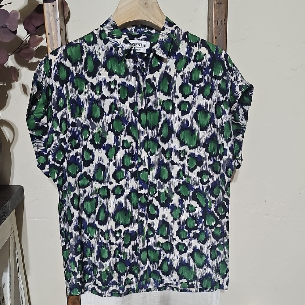ESSENTIEL ANTWERP LEOPARD PRINT TOP